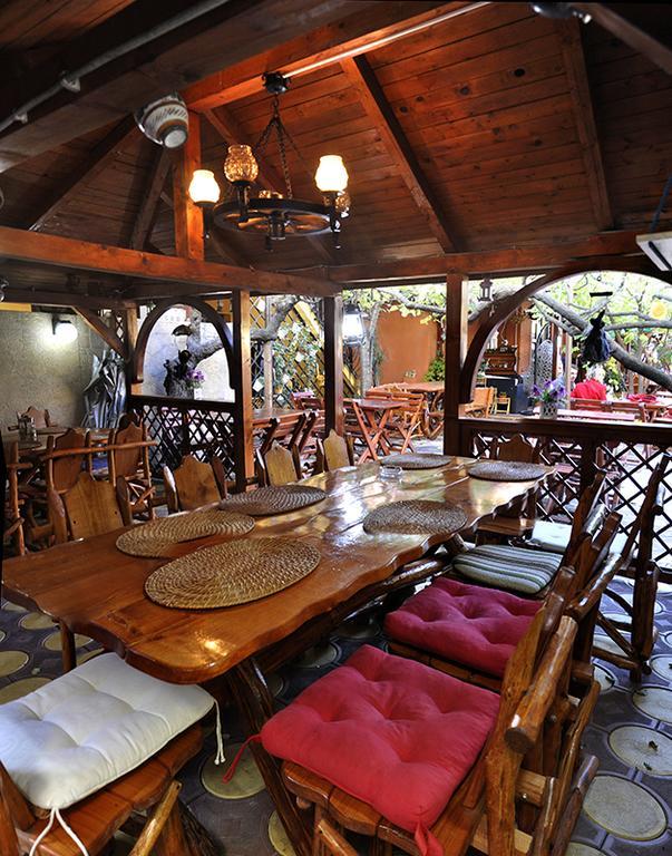 Casa Belazur Hotel Deva Ngoại thất bức ảnh