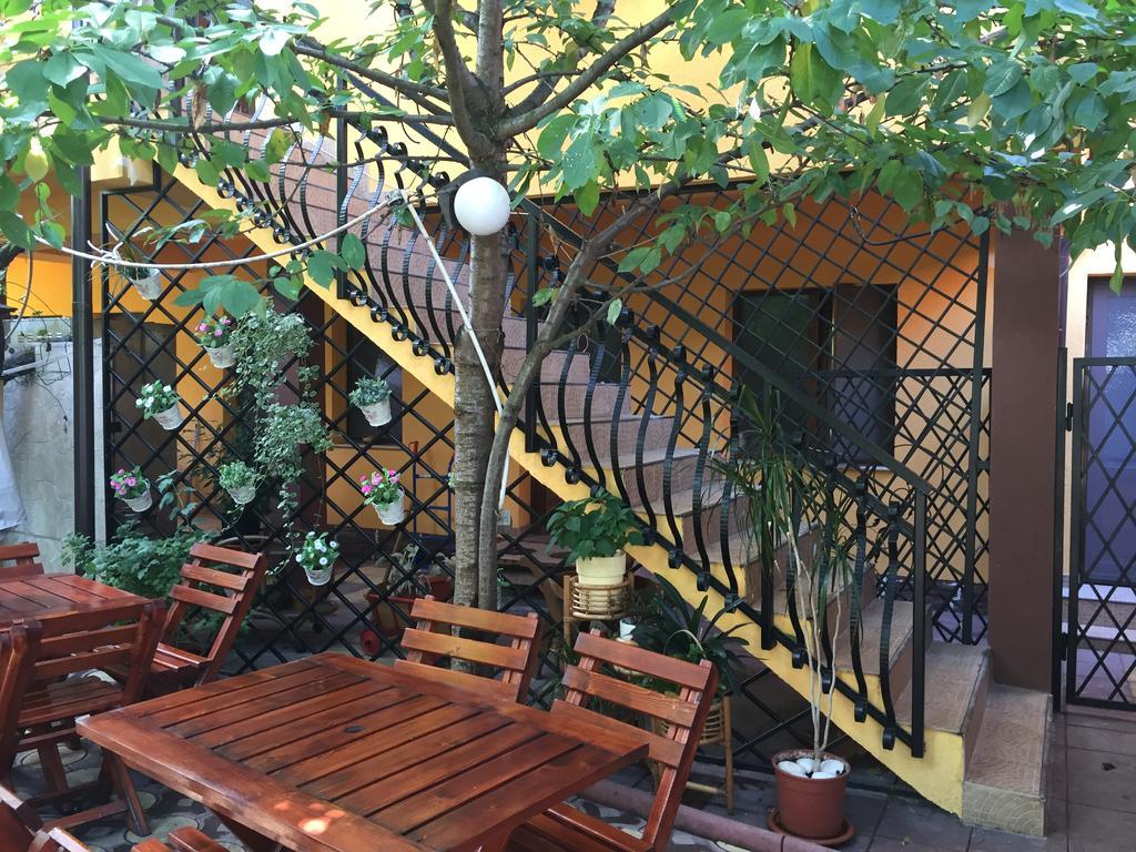 Casa Belazur Hotel Deva Ngoại thất bức ảnh