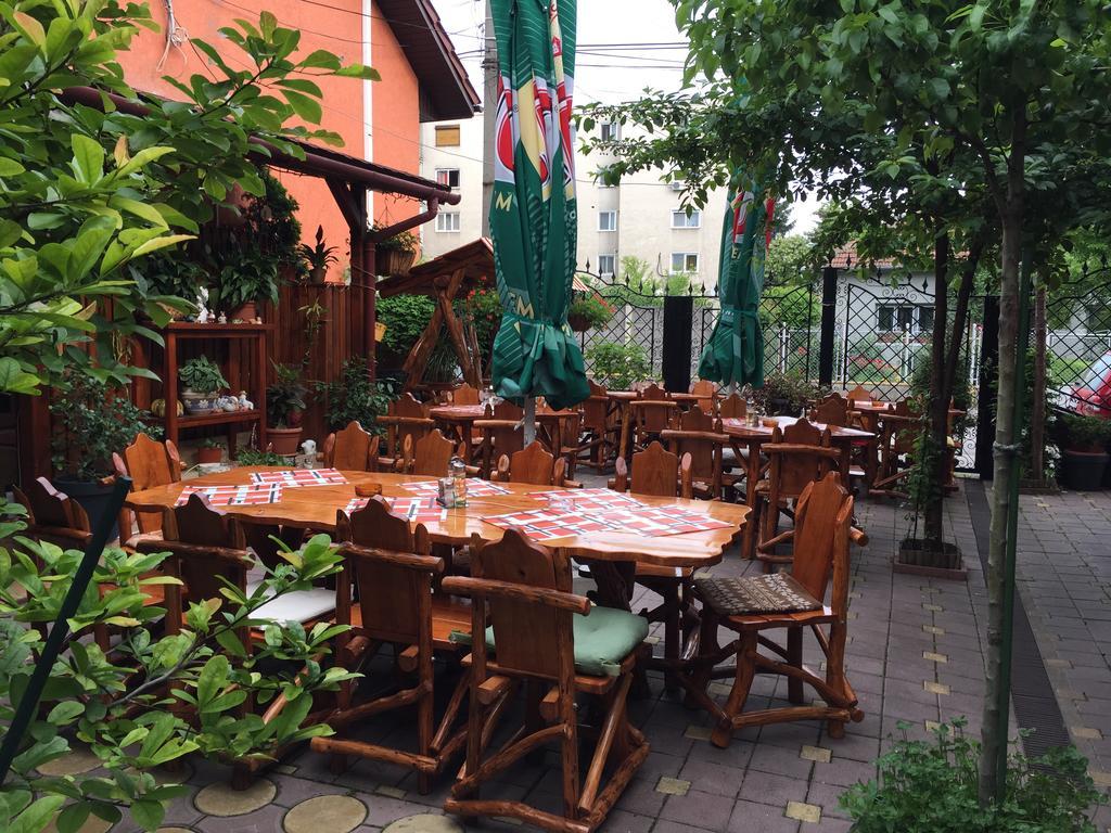 Casa Belazur Hotel Deva Ngoại thất bức ảnh