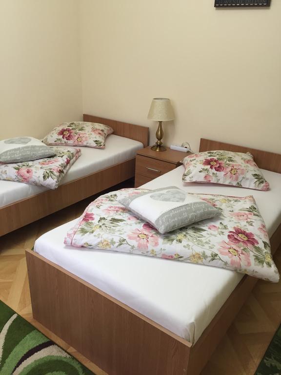 Casa Belazur Hotel Deva Ngoại thất bức ảnh