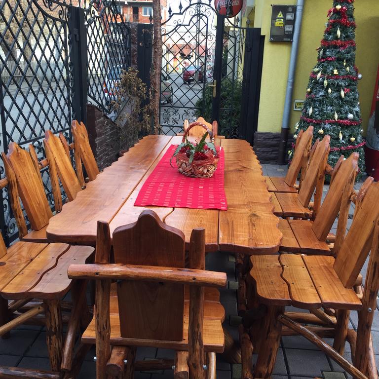 Casa Belazur Hotel Deva Ngoại thất bức ảnh